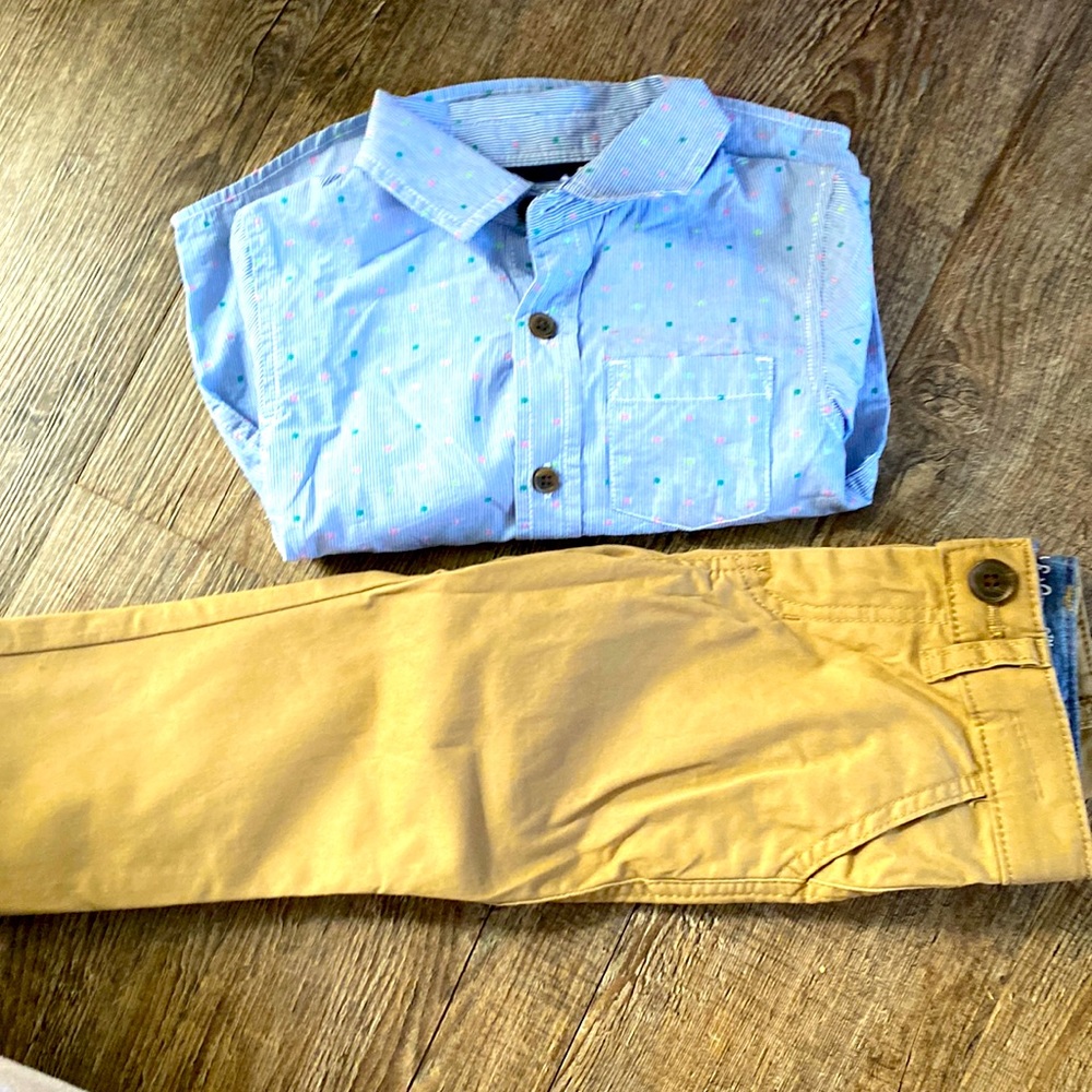 4/$20 Boys Cat & Jack matching outfit